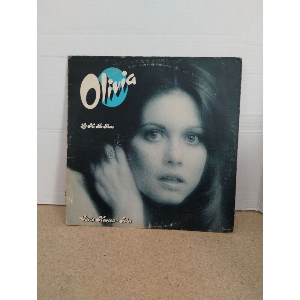 Olivia Newton-John Let Me Be There Vinyl LP 1973 MCA Records MCA-389
